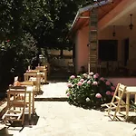 Elisa Butik Adalar