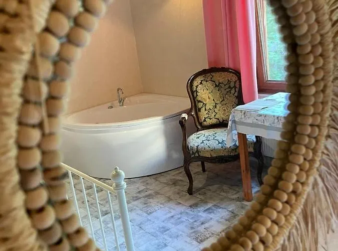 ホテル Elisa Butik アダラー