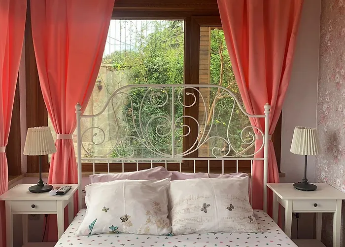 Elisa Butik ホテル アダラー